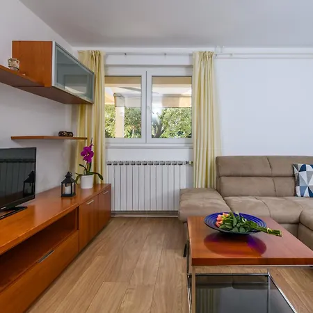 Krajcar Apartment *